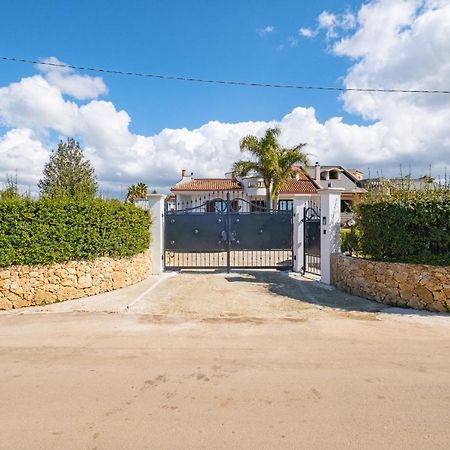 Dependance Specchia With Pool Apartment Екстериор снимка