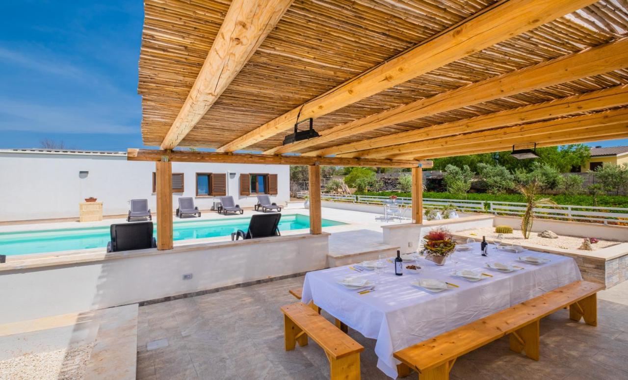 Dependance Specchia With Pool Apartment Екстериор снимка