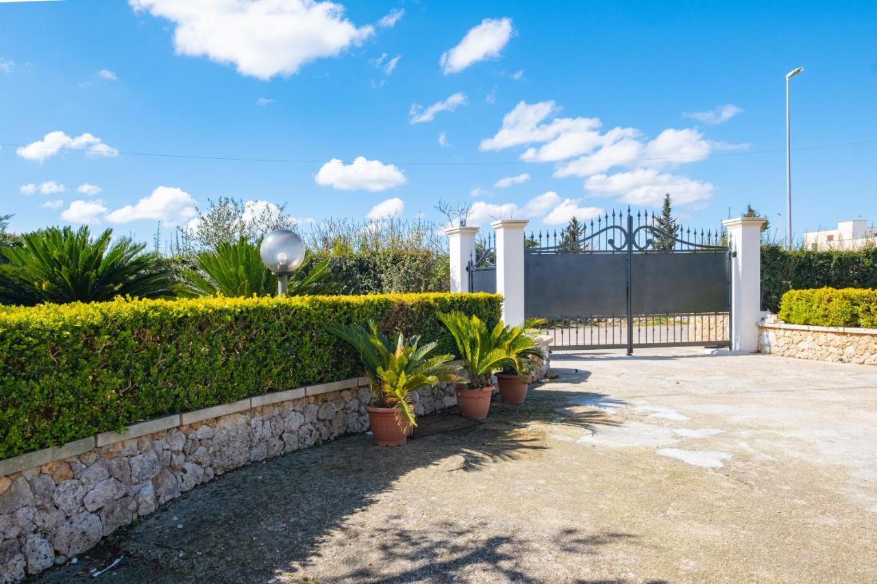 Dependance Specchia With Pool Apartment Екстериор снимка